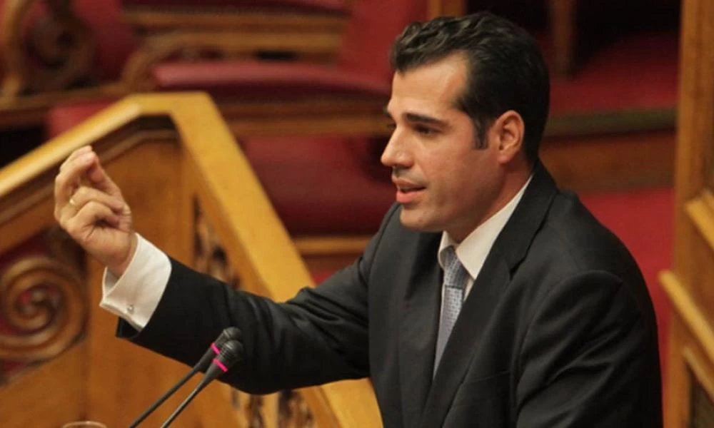 Κορονοϊός-Πλεύρης: «Στο κακό σενάριο...η πανδημία θα κορυφωθεί τα Χριστούγεννα»